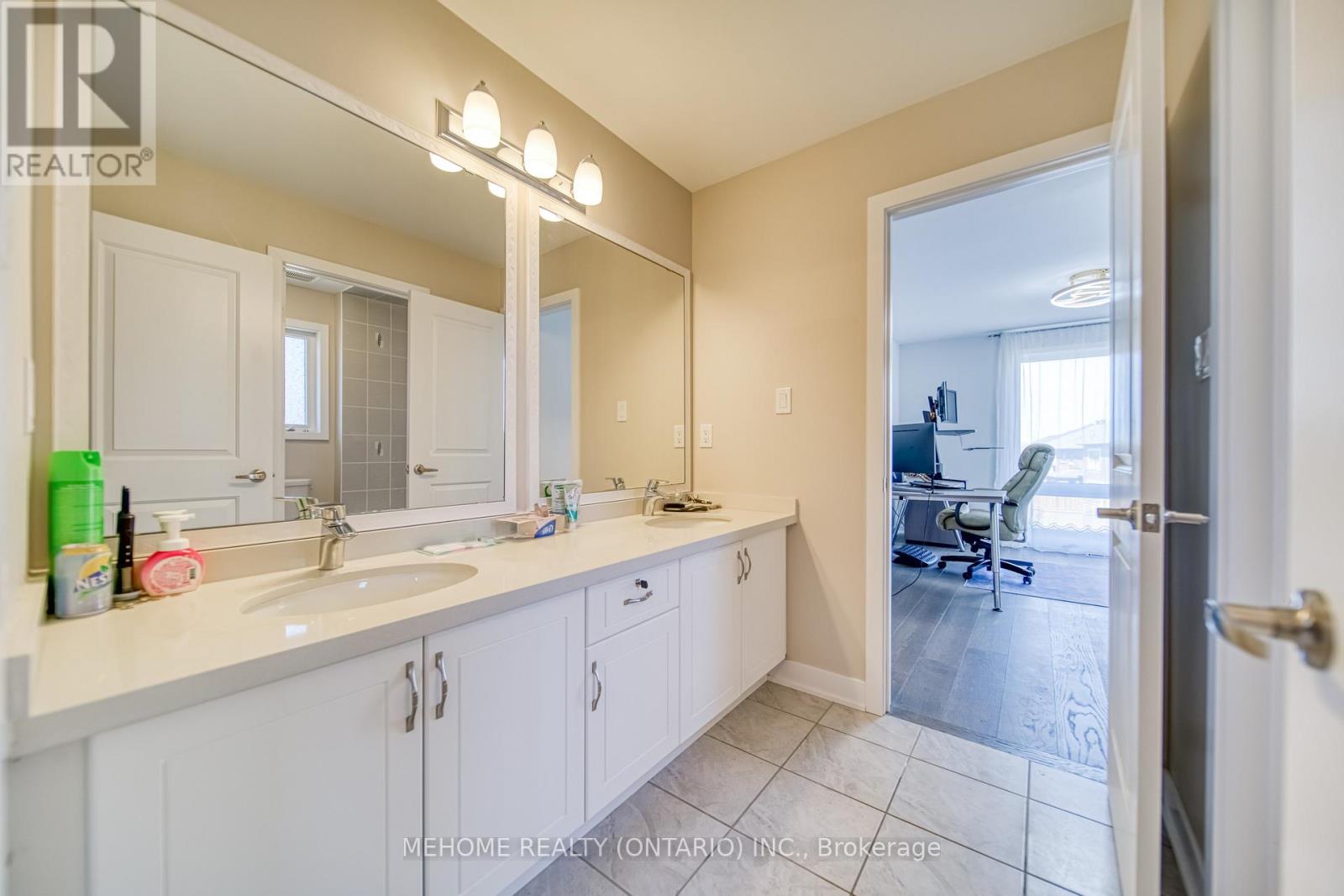 7 Proud Court, Aurora, Ontario  L4G 7B7 - Photo 29 - N12556866