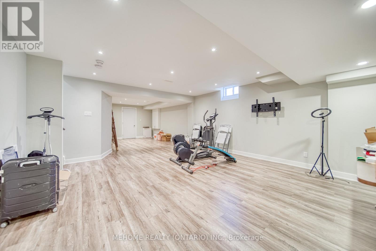 7 Proud Court, Aurora, Ontario  L4G 7B7 - Photo 31 - N12556866