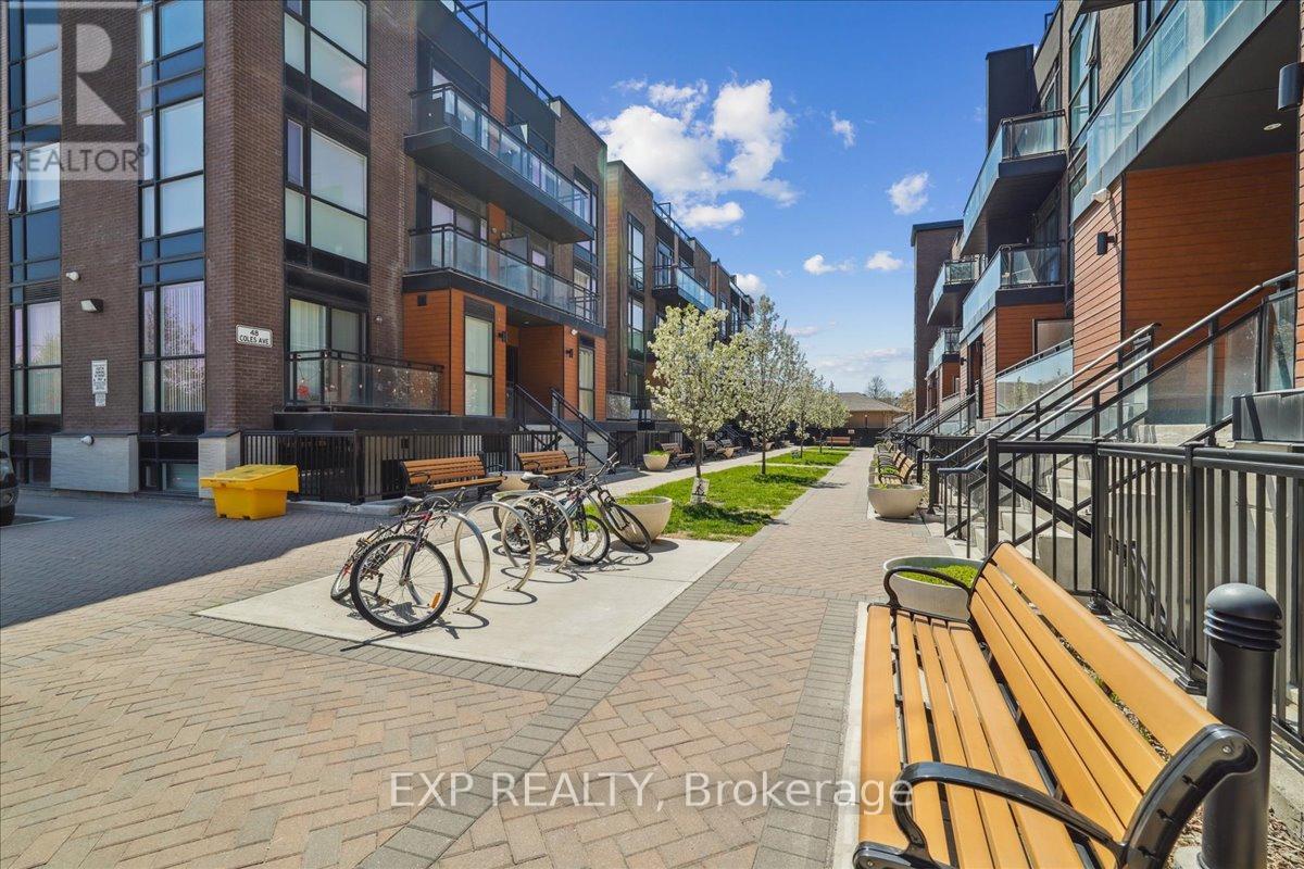 A203 - 5309 Highway 7, Vaughan, Ontario  L4L 0J1 - Photo 23 - N12556950