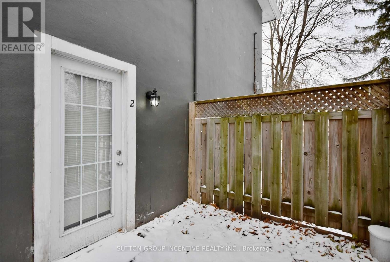2 - 322 Codrington Street, Barrie, Ontario  L4M 1T1 - Photo 2 - S12556918