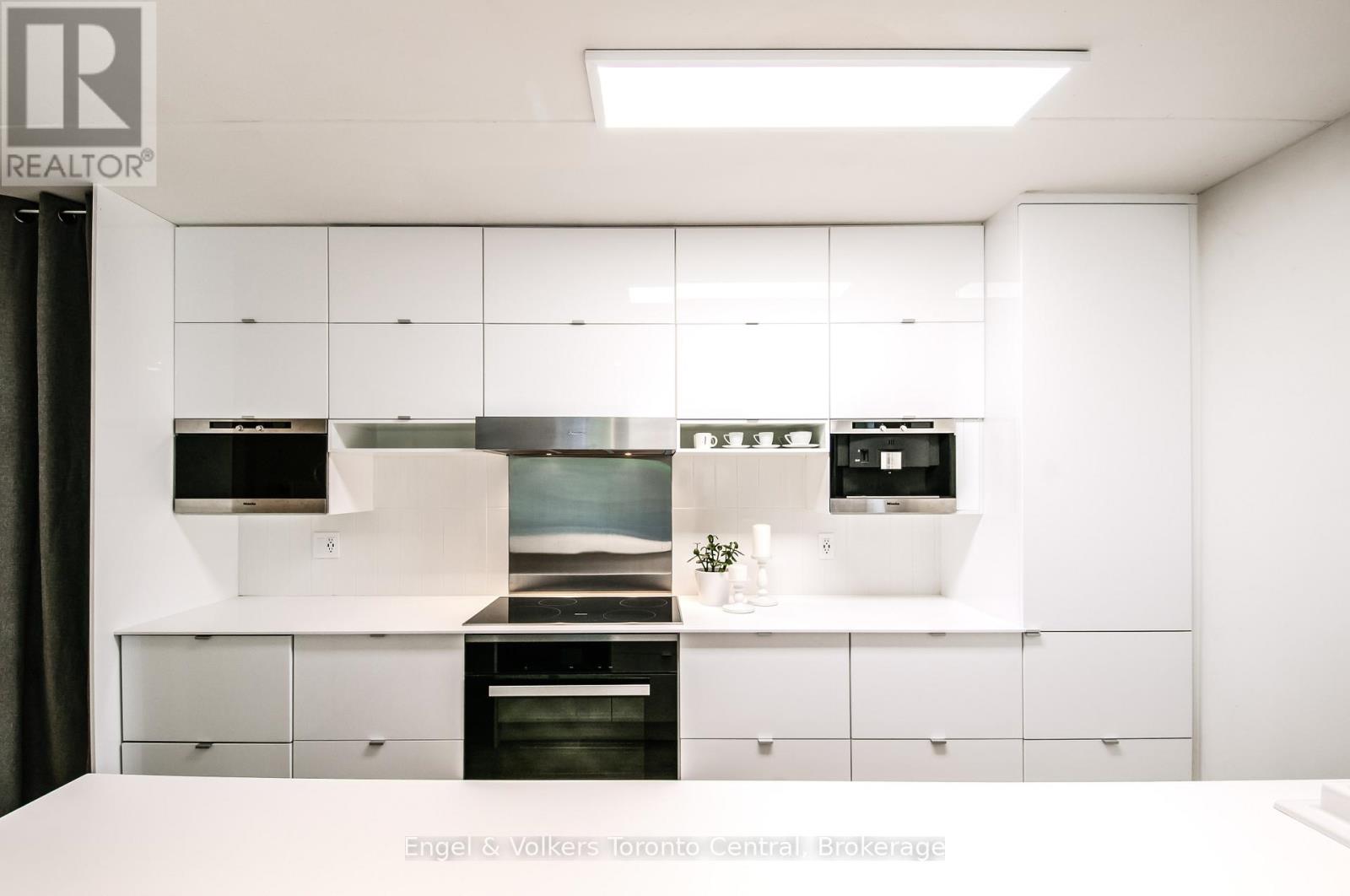 50 - 19 Dawson Drive, Collingwood, Ontario  L9Y 5B4 - Photo 2 - S12556964