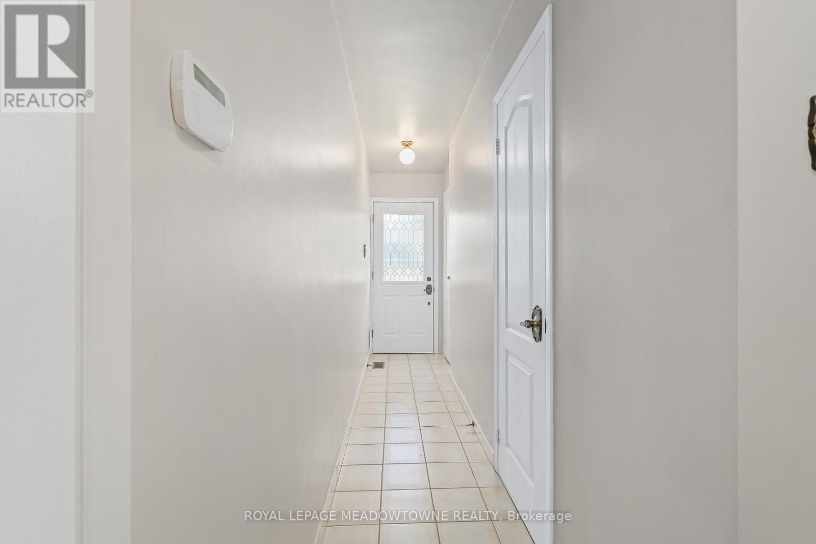 305 Ulric Crescent, Oakville, Ontario  L6K 3R3 - Photo 23 - W12556868