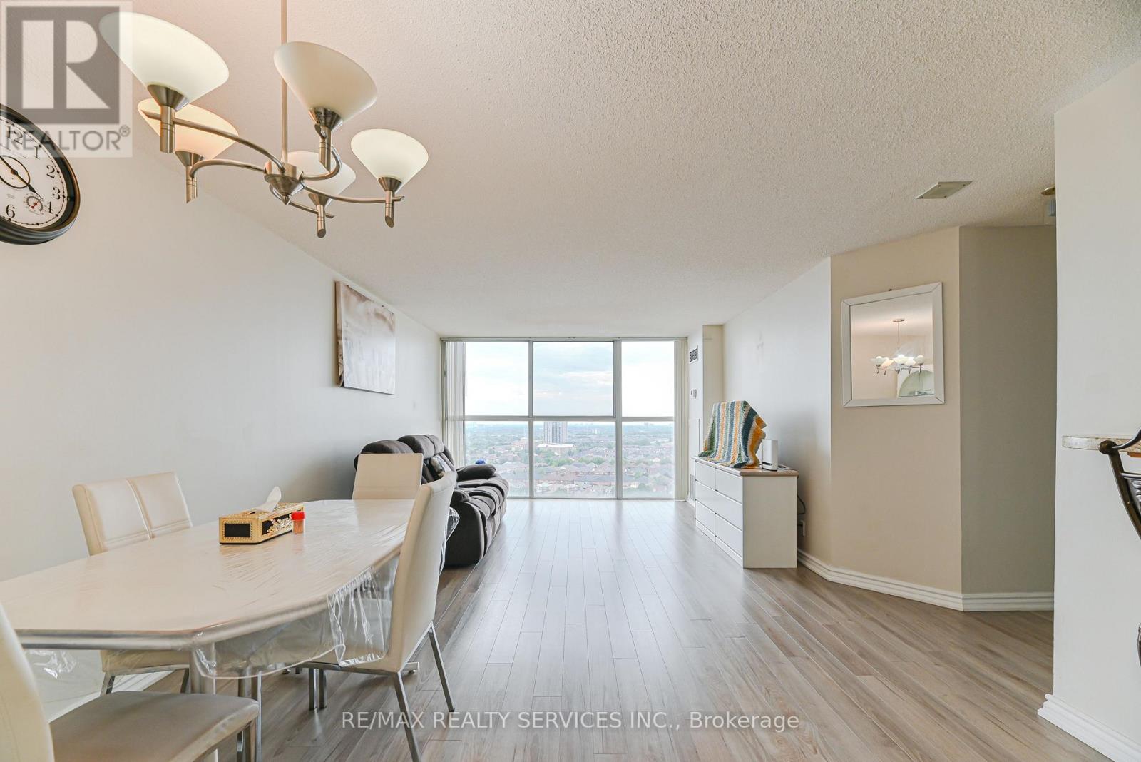 1911 - 35 Trailwood Drive, Mississauga, Ontario  L4Z 3K9 - Photo 11 - W12556890