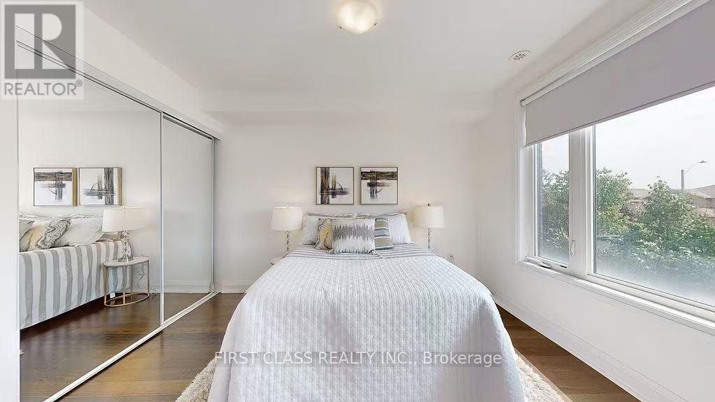 7 - 4080 Parkside Village Drive, Mississauga, Ontario  L5B 0K2 - Photo 10 - W12556896