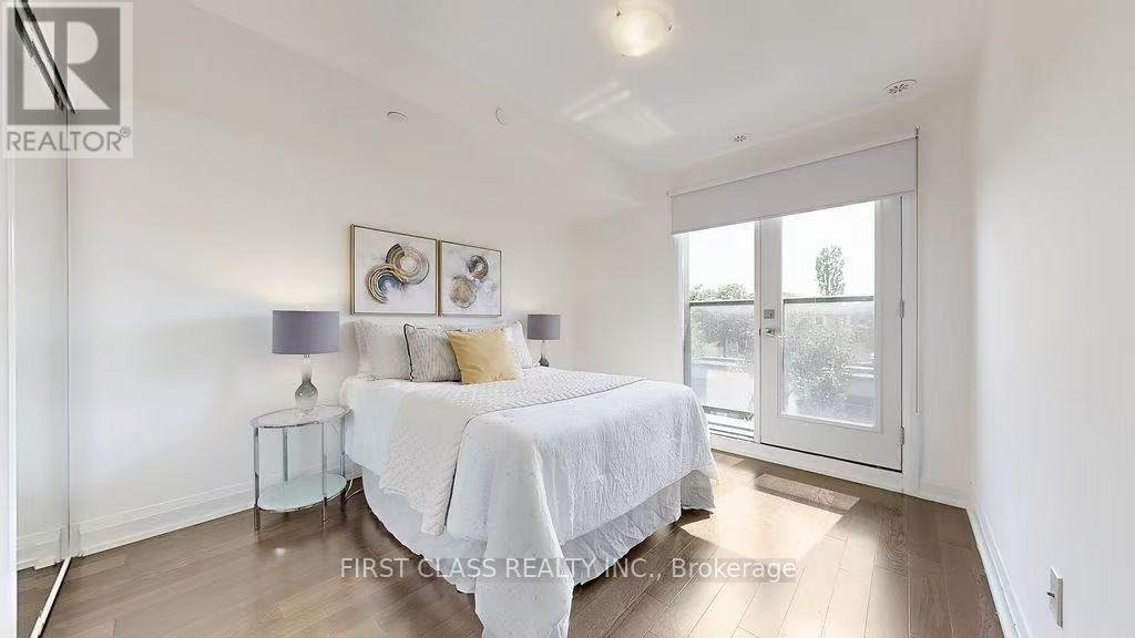 7 - 4080 Parkside Village Drive, Mississauga, Ontario  L5B 0K2 - Photo 4 - W12556896