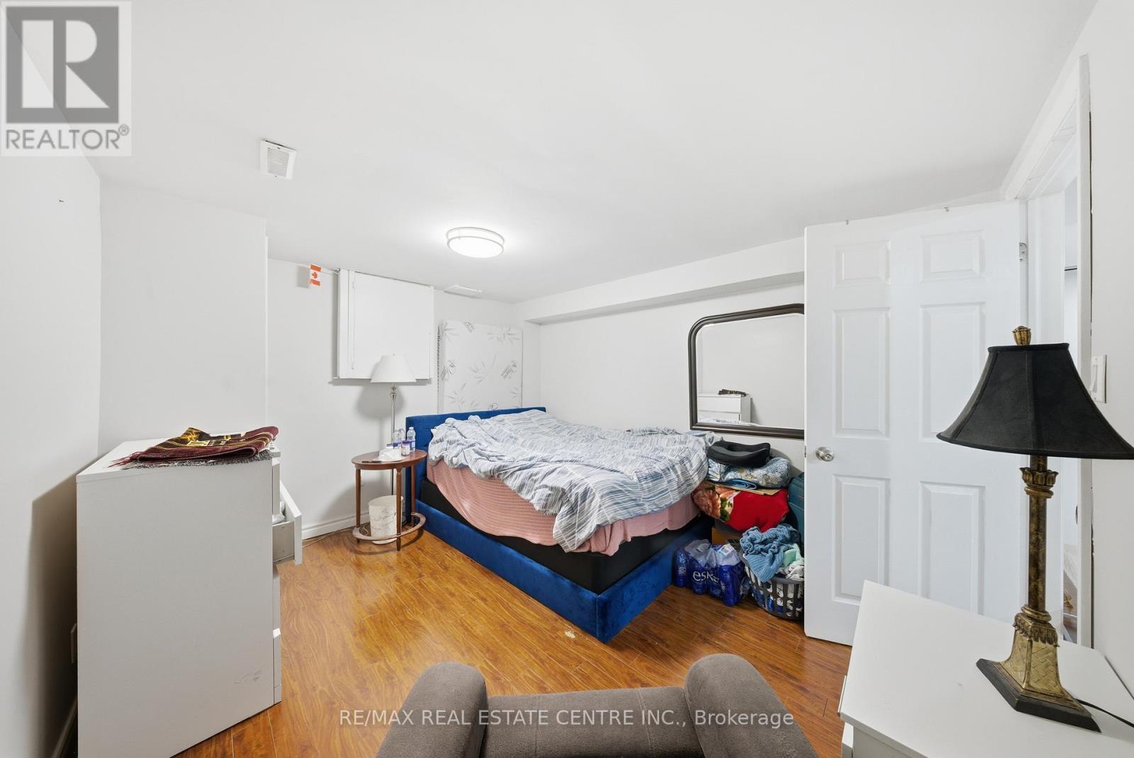 3129 Stevenage Court, Mississauga, Ontario  L5N 4T7 - Photo 29 - W12556944