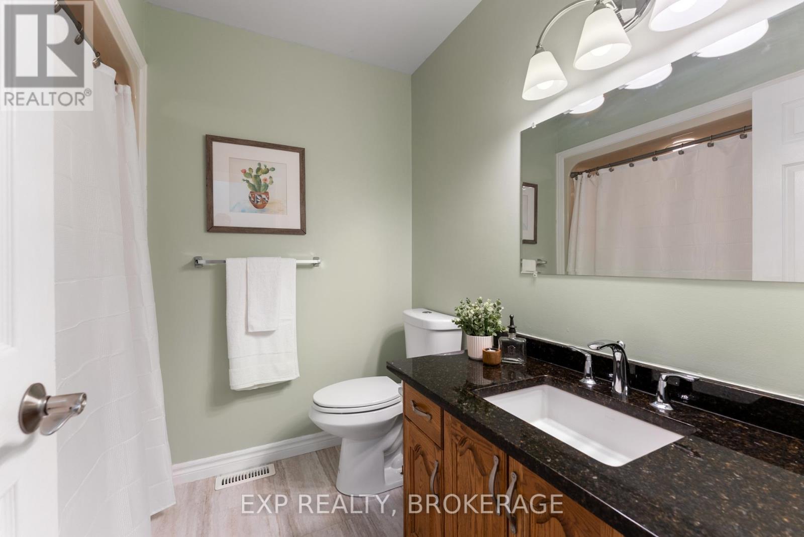 53 Gumby Lane, Quinte West, Ontario  K8V 5P6 - Photo 17 - X12556978