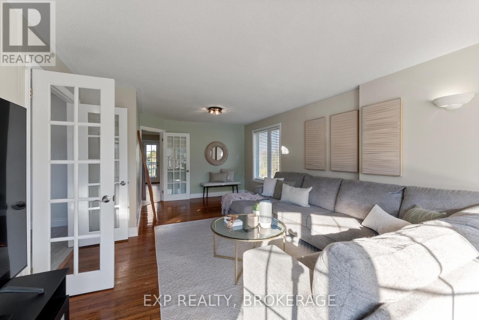 53 Gumby Lane, Quinte West, Ontario  K8V 5P6 - Photo 6 - X12556978