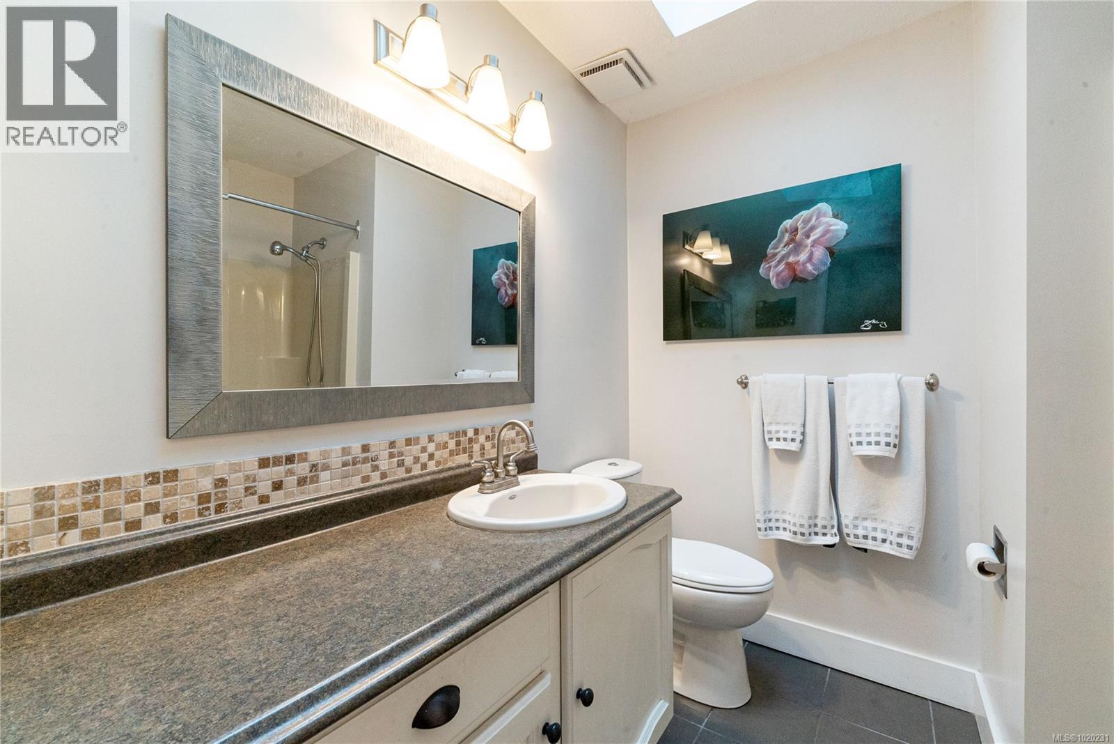 6255 Blueback Rd, Nanaimo, British Columbia  V9V 1A9 - Photo 25 - 1020231