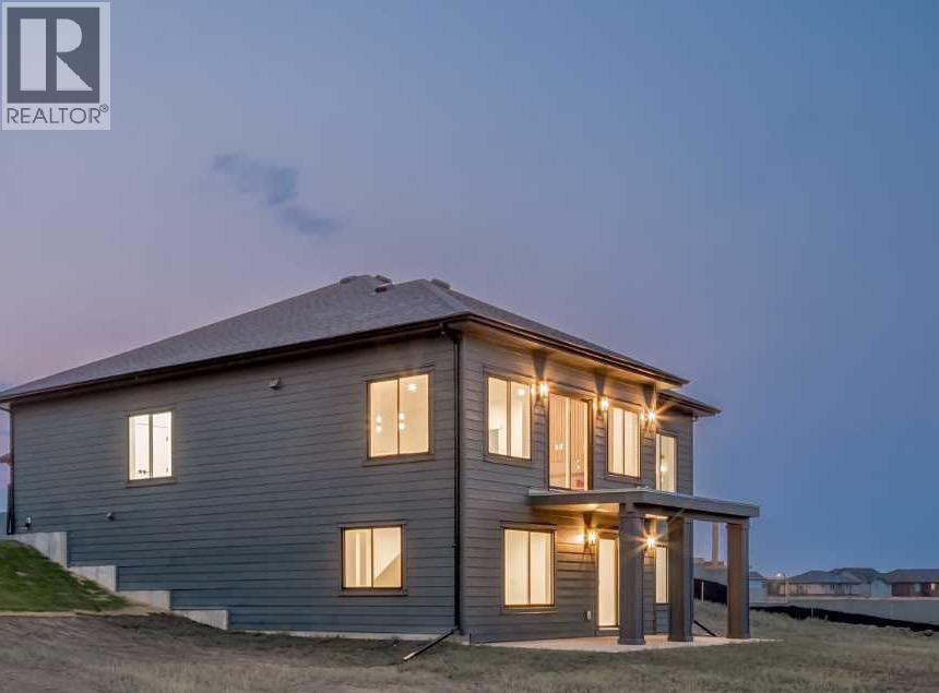 232 Red Tail Ridge Se, High River, Alberta  T1V 0J8 - Photo 4 - A2256121