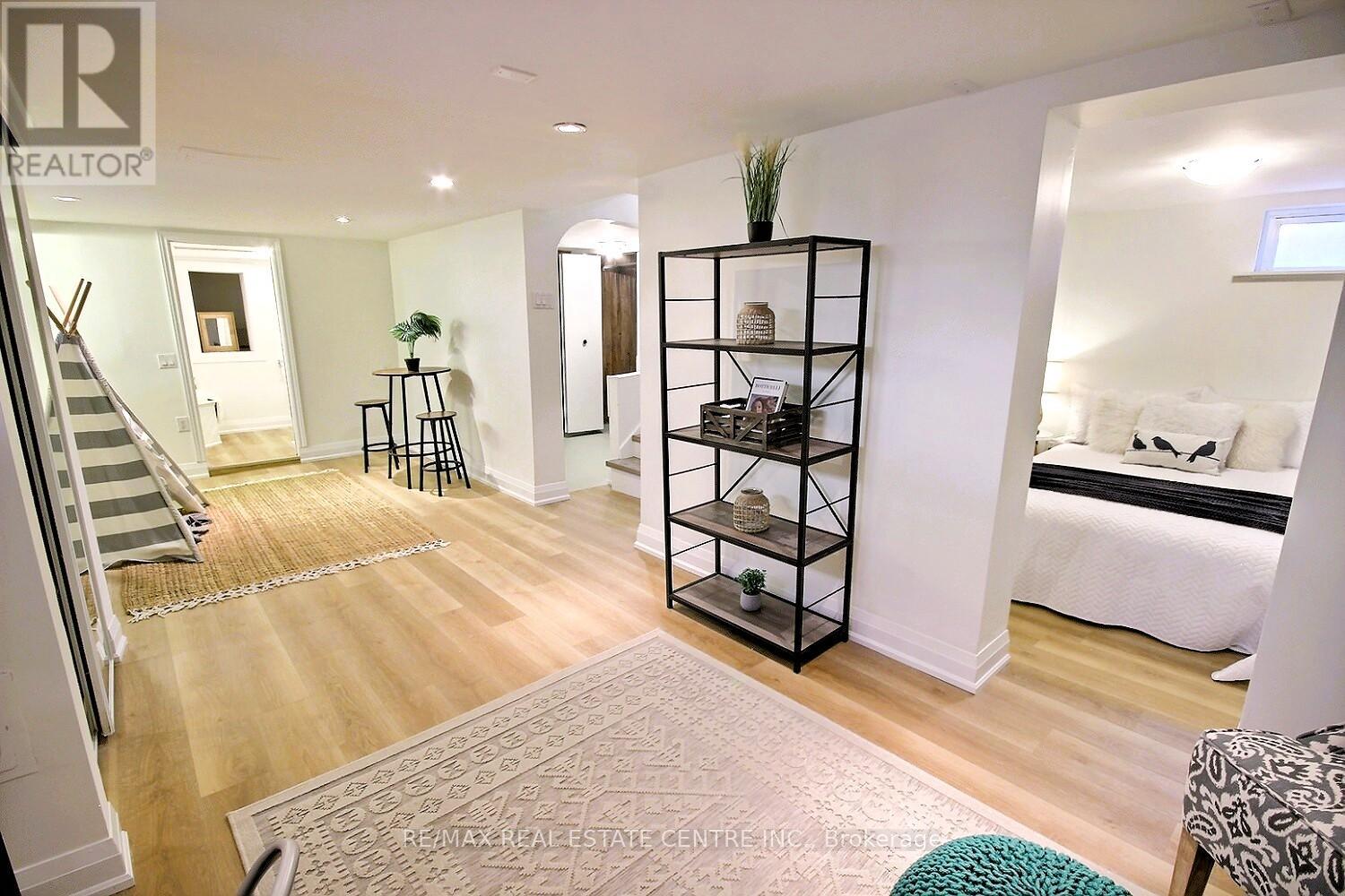 324 Wellington Street N Street N, Waterloo, Ontario  N2H 5K9 - Photo 14 - X12556854