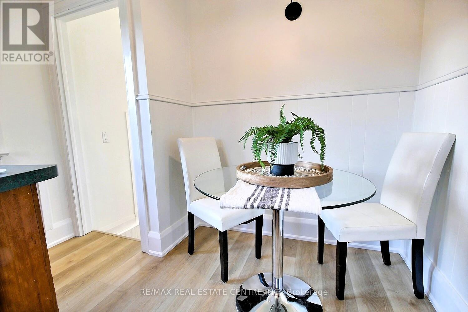 324 Wellington Street N Street N, Waterloo, Ontario  N2H 5K9 - Photo 7 - X12556854