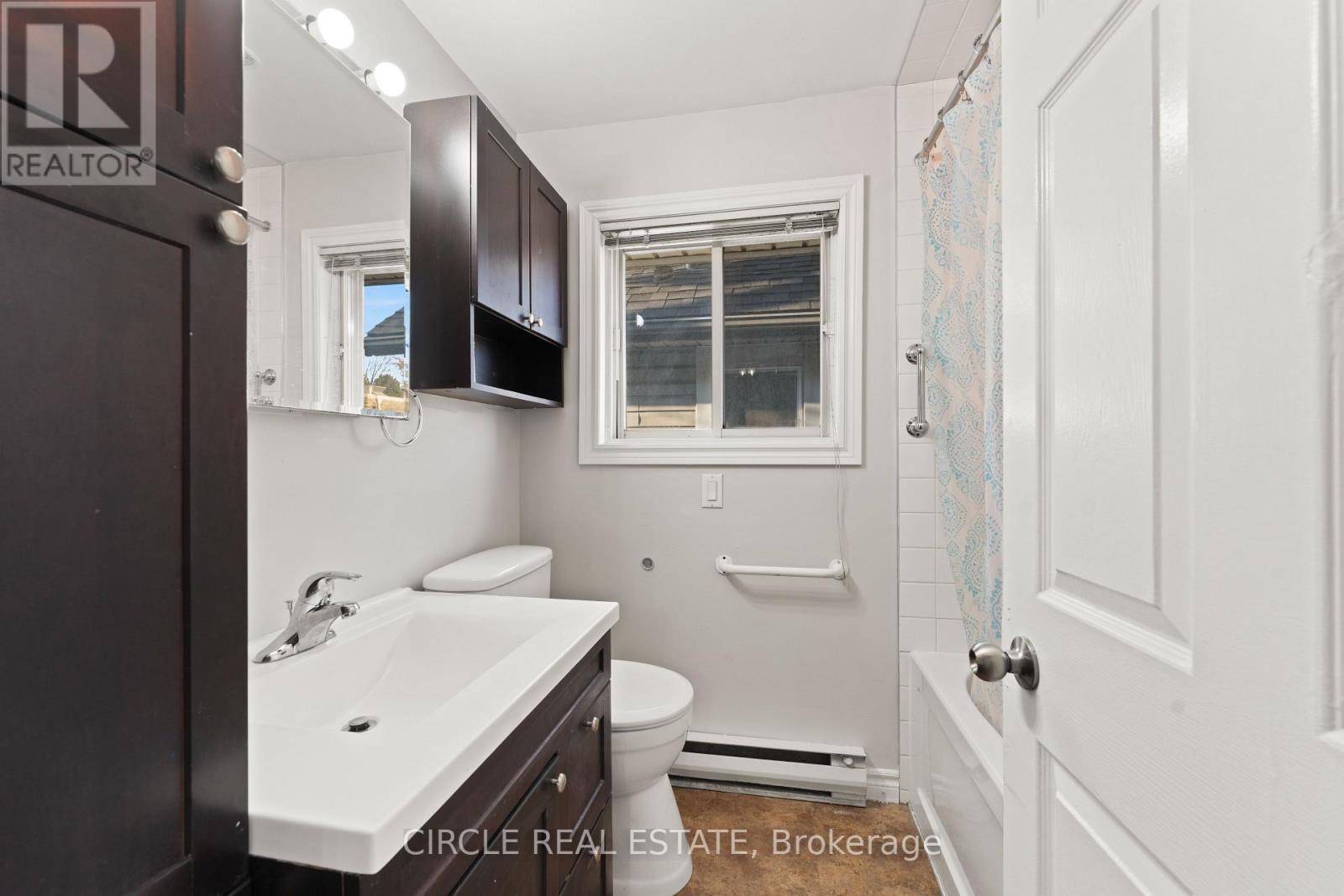 1374 Pelissier Street, Windsor, Ontario  N8X 1M5 - Photo 11 - X12556856