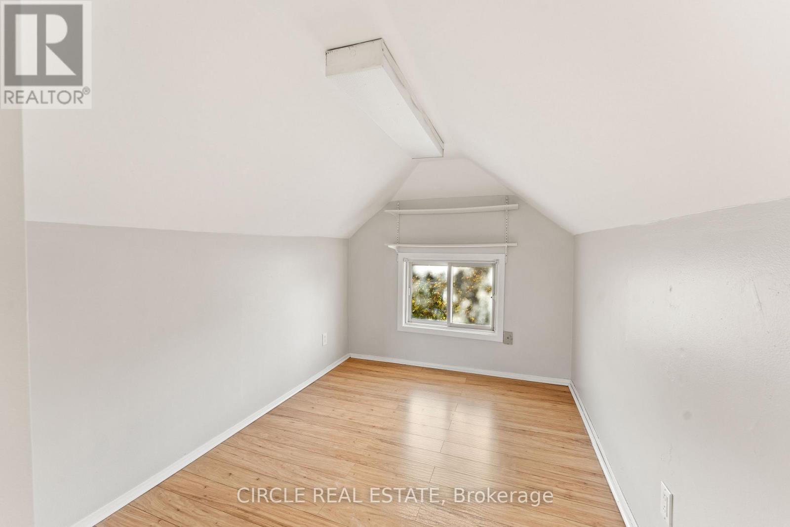 1374 Pelissier Street, Windsor, Ontario  N8X 1M5 - Photo 14 - X12556856