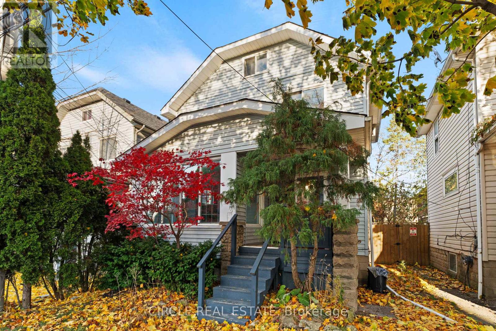 1374 Pelissier Street, Windsor, Ontario  N8X 1M5 - Photo 2 - X12556856