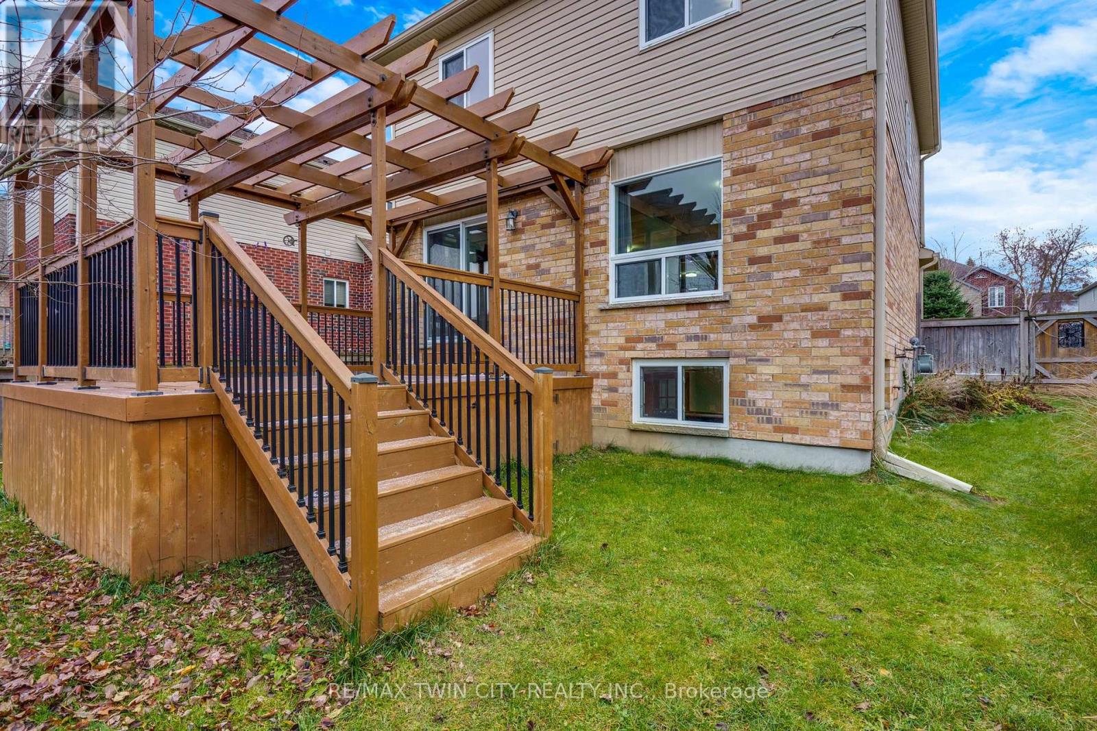 139 Ferris Drive, Wellesley, Ontario  N0B 2T0 - Photo 39 - X12556922