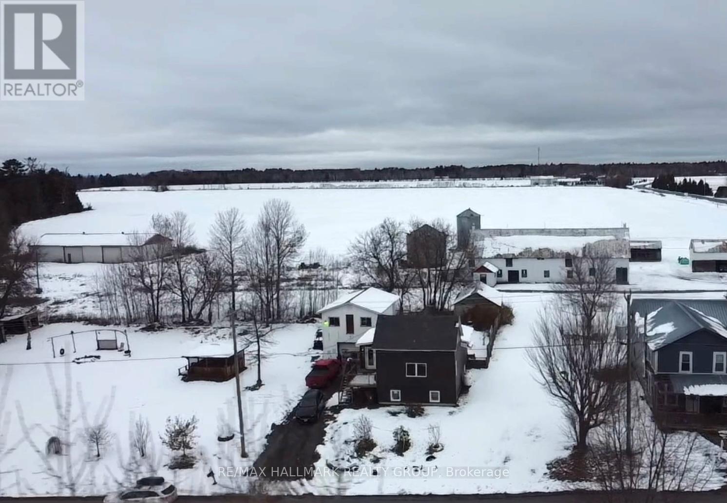 2121 Con10 Concession, Alfred And Plantagenet, Ontario  K0B 1C0 - Photo 2 - X12557006