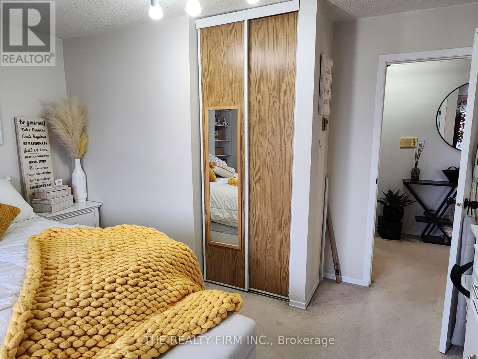 304 - 729 Deveron Crescent, London South, Ontario  N5Z 4X5 - Photo 12 - X12556968