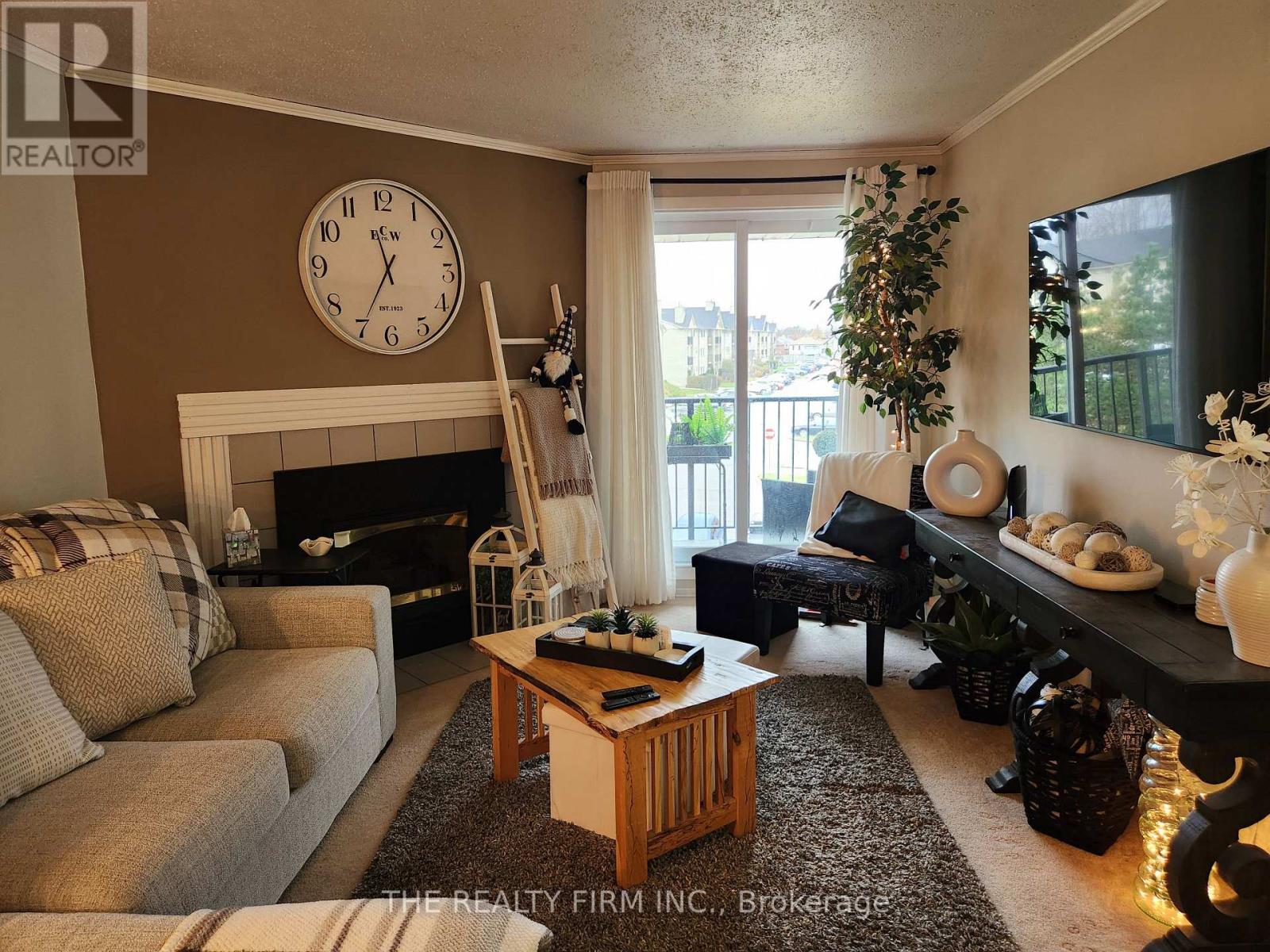 304 - 729 Deveron Crescent, London South, Ontario  N5Z 4X5 - Photo 5 - X12556968