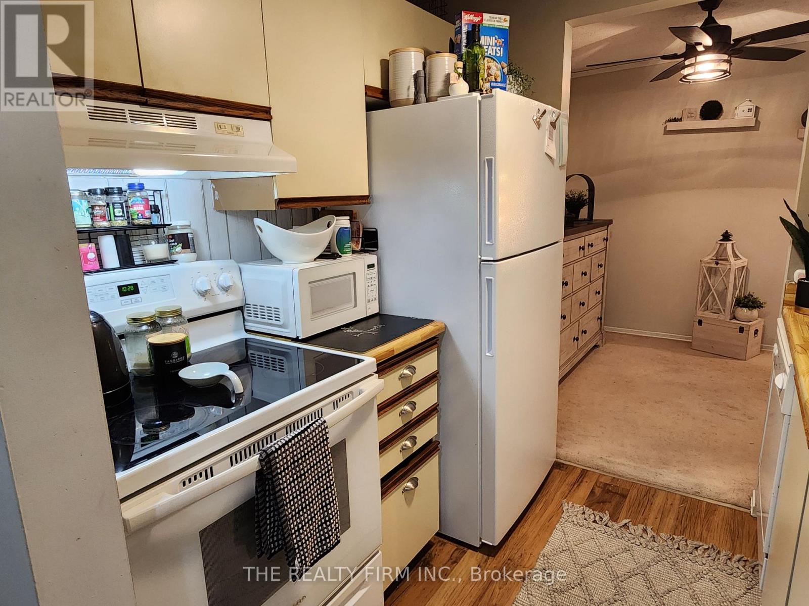 304 - 729 Deveron Crescent, London South, Ontario  N5Z 4X5 - Photo 8 - X12556968