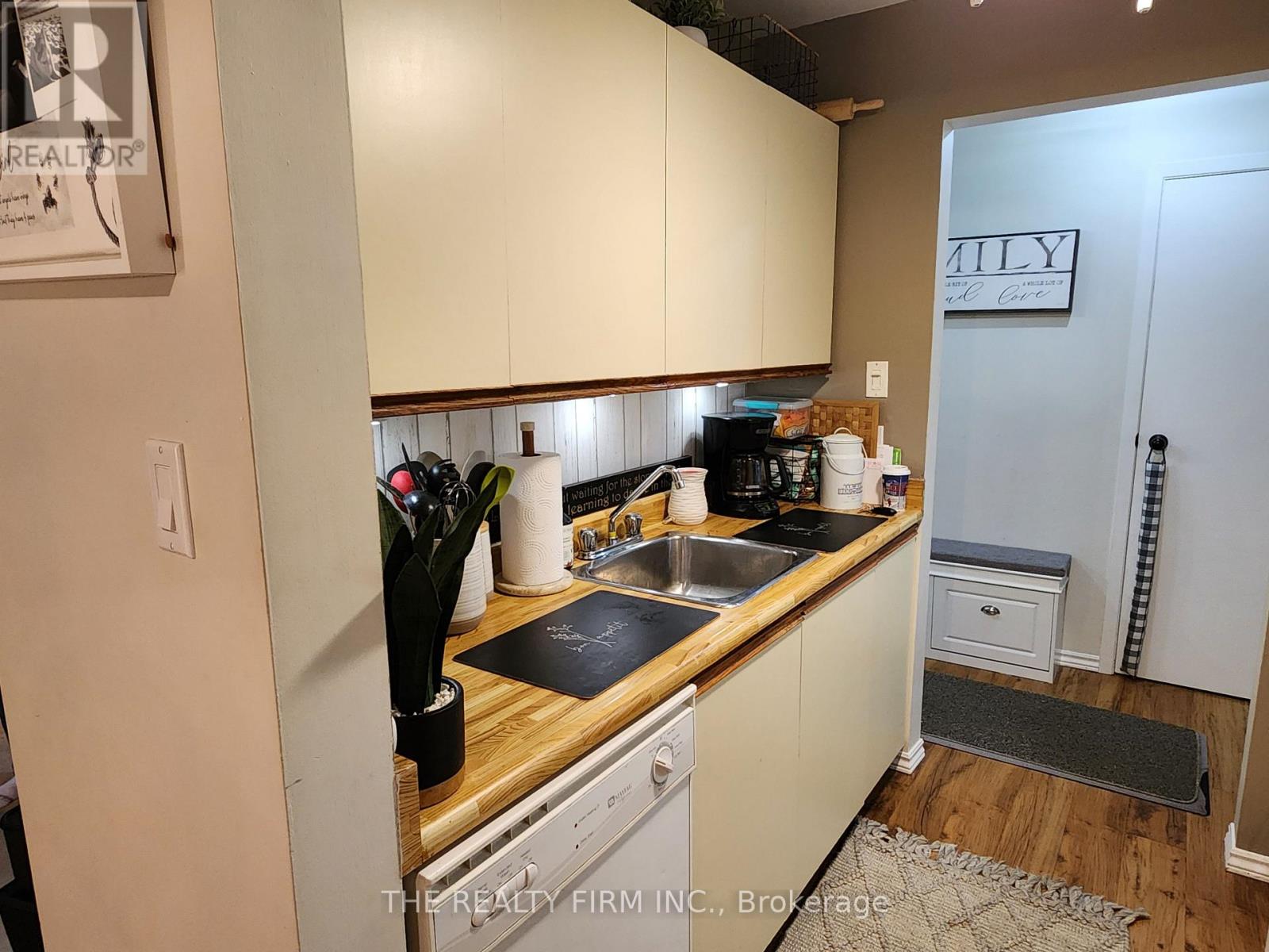 304 - 729 Deveron Crescent, London South, Ontario  N5Z 4X5 - Photo 9 - X12556968