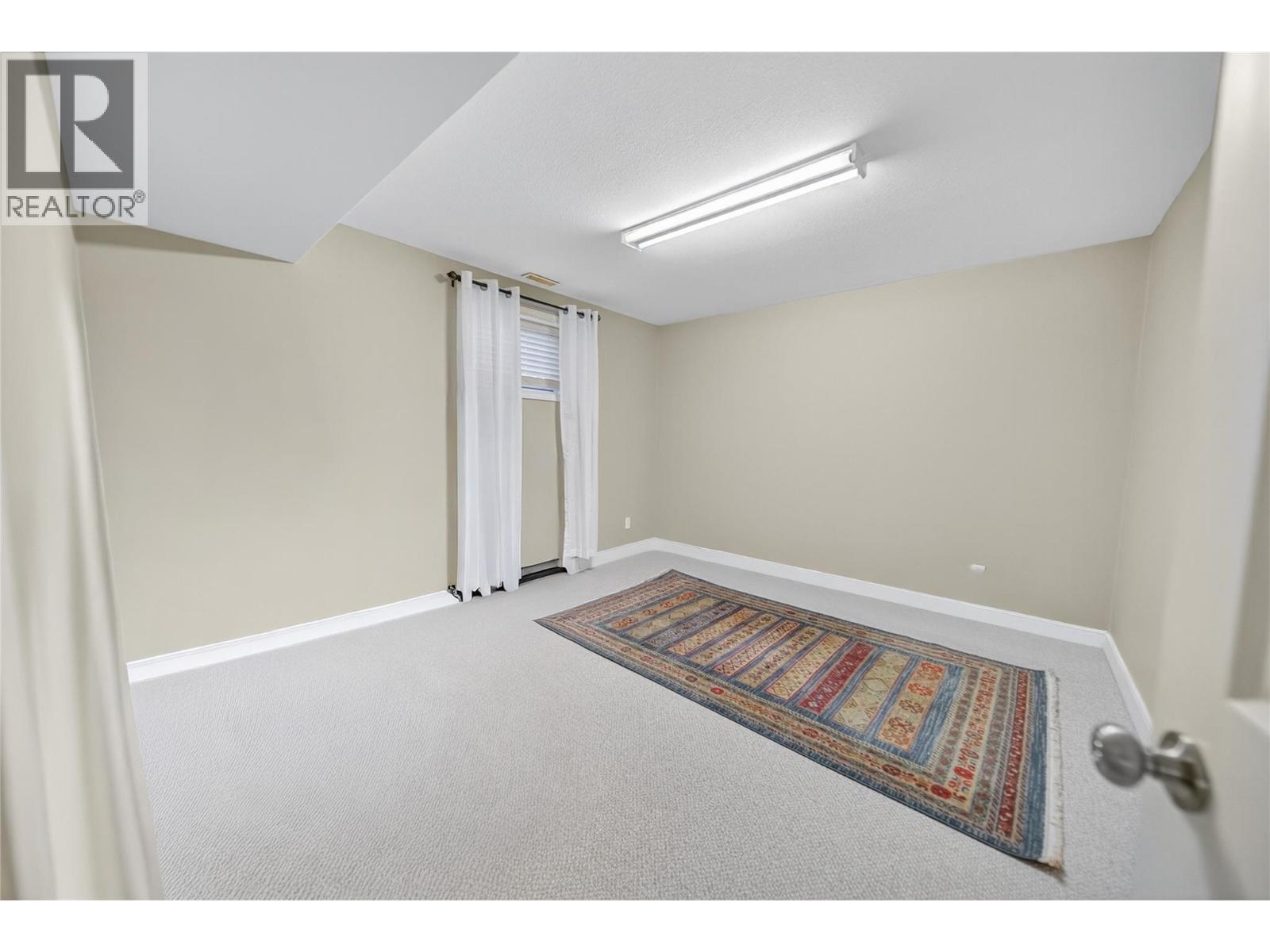 1200 11th Avenue S, Cranbrook, British Columbia  V1C 4J8 - Photo 18 - 10367201