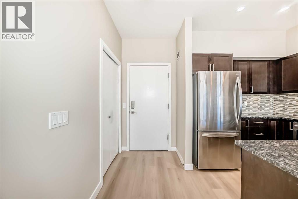 201, 4303 1 Street Ne, Calgary, Alberta  T2E 7M3 - Photo 2 - A2269243