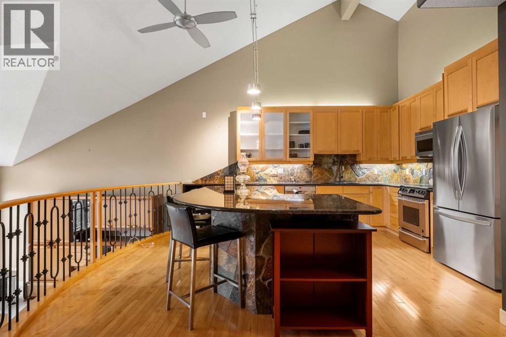 702 Patterson View Sw, Calgary, Alberta  T3H 3J9 - Photo 8 - A2271235