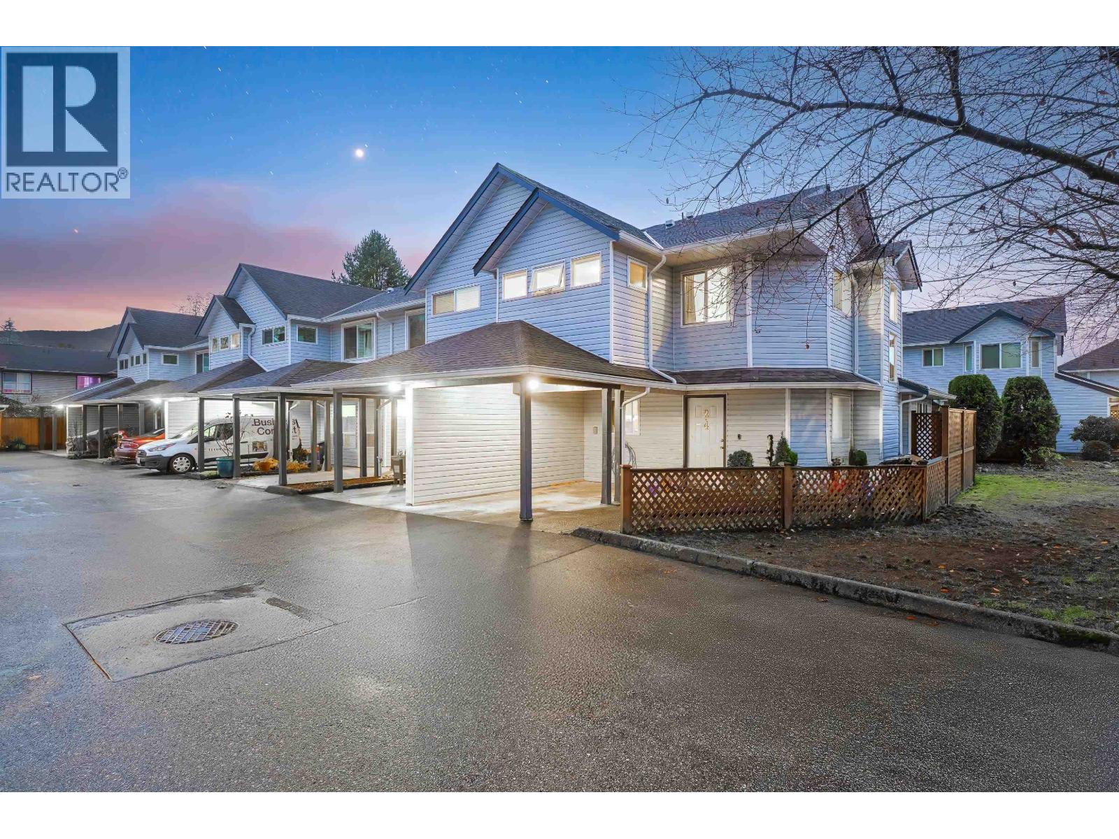 24 20630 118 Avenue, Maple Ridge, British Columbia  V2X 0S1 - Photo 2 - R3068502