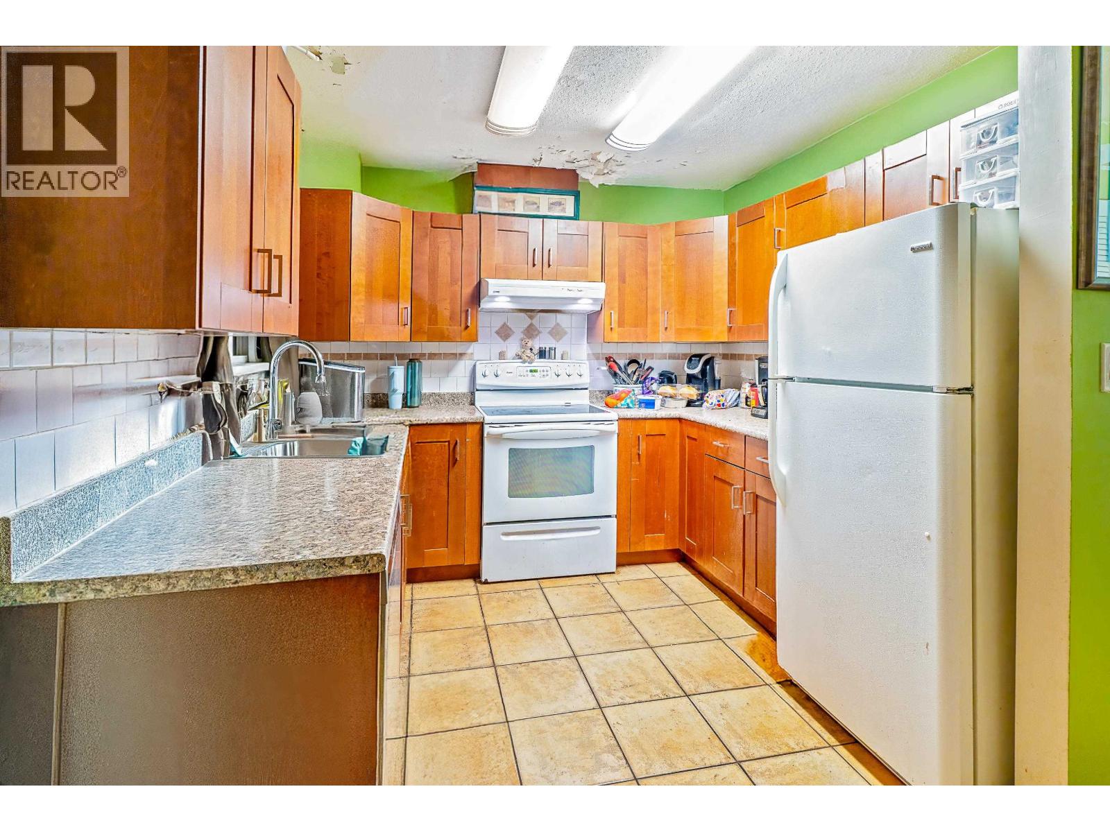 24 20630 118 Avenue, Maple Ridge, British Columbia  V2X 0S1 - Photo 4 - R3068502