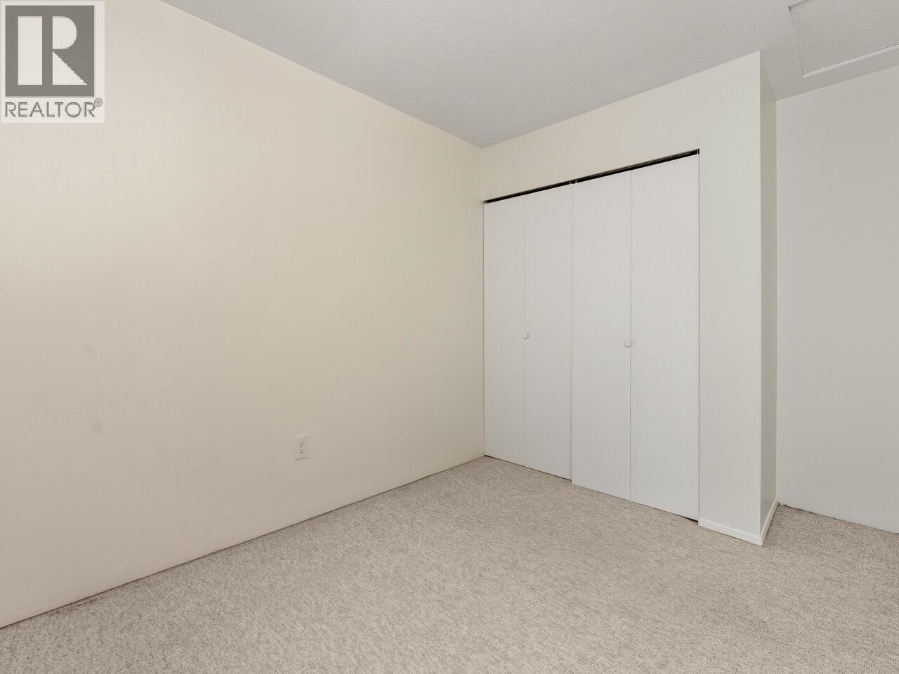 8574 Flowering Place, Burnaby, British Columbia  V5A 4B4 - Photo 14 - R3068519