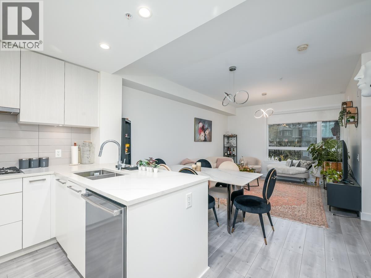 120 2035 Glenaire Drive, North Vancouver, British Columbia V7P 1Y2 - Photo 10 - R3068545