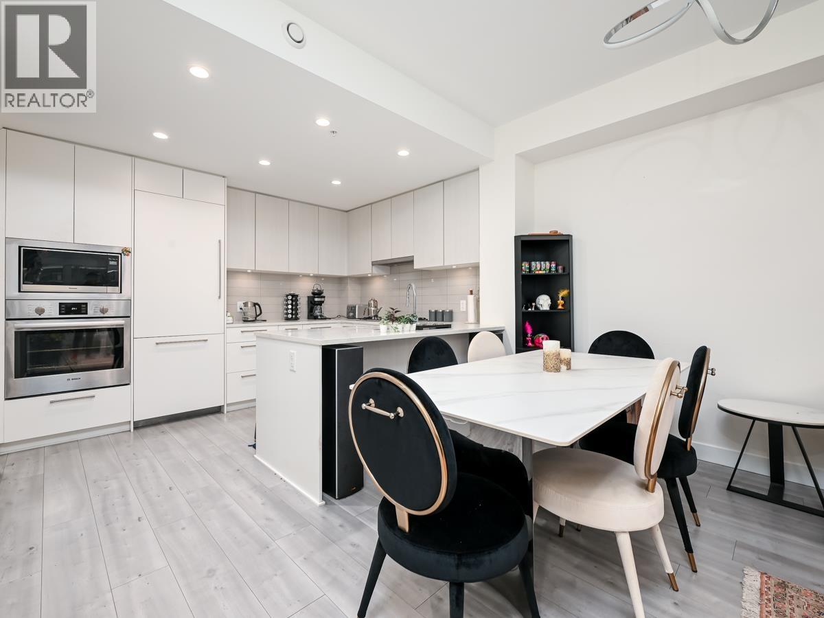 120 2035 Glenaire Drive, North Vancouver, British Columbia V7P 1Y2 - Photo 8 - R3068545