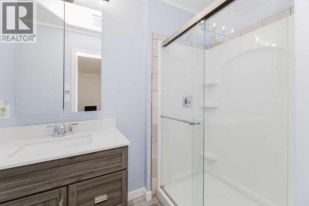 4357 Cameo Road, Sechelt, British Columbia  V7Z 0B1 - Photo 14 - R3068515