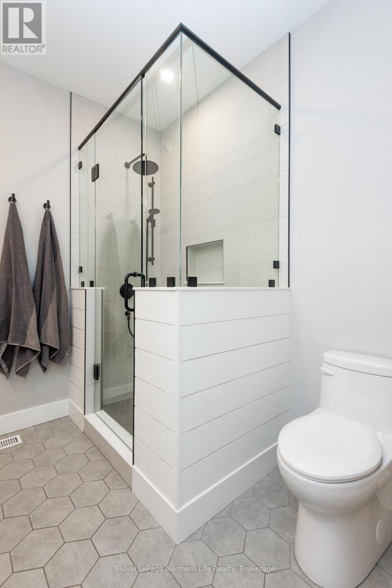 241 Guillemette Road, East Ferris, Ontario P0H 1K0 - Photo 25 - X12555704