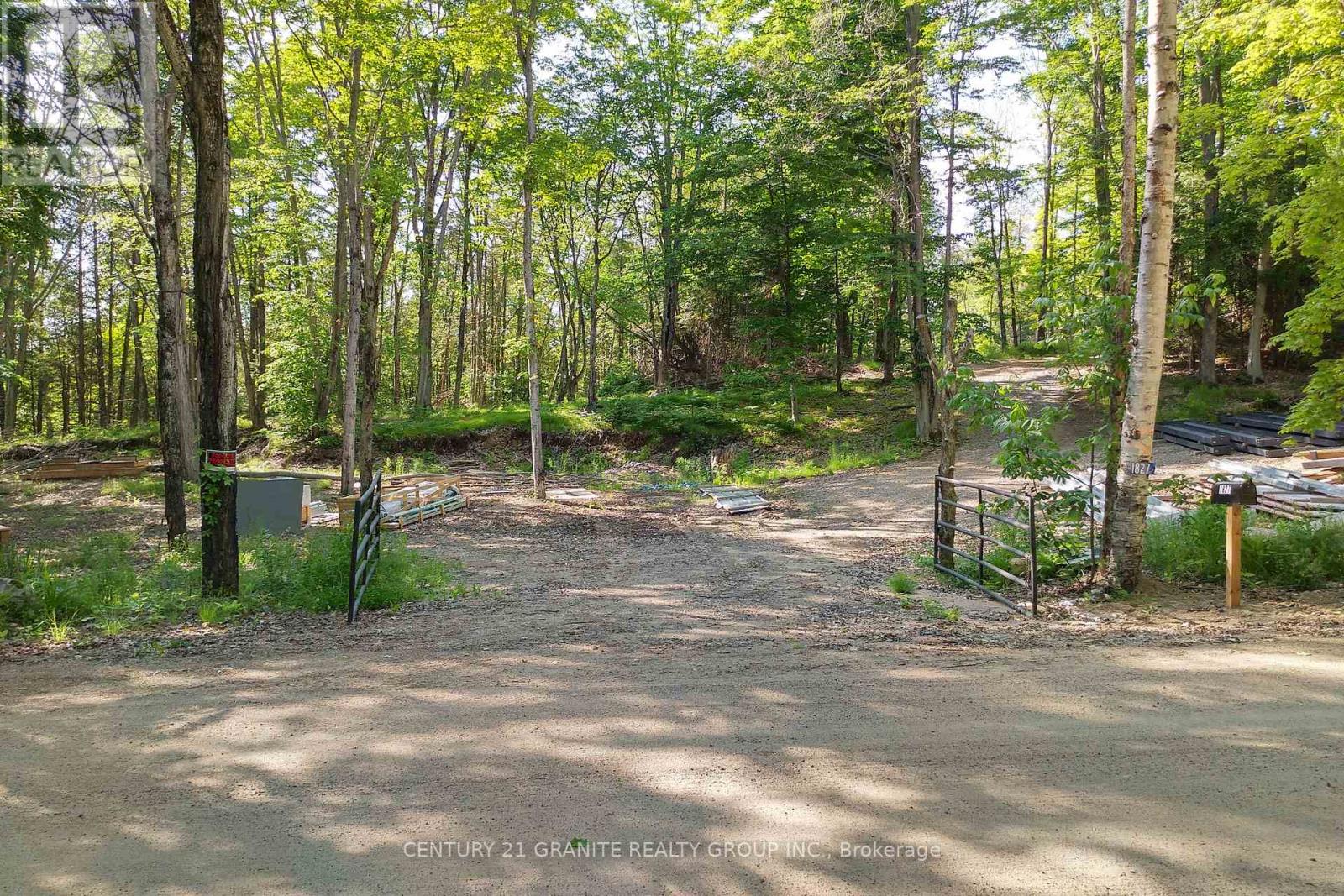 1827 Hybla Road, Hastings Highlands, Ontario K0L 1C0 - Photo 2 - X12554534