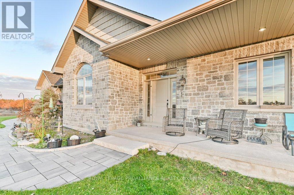 23 Oak Lake Road, Stirling-Rawdon, Ontario K0K 3E0 - Photo 12 - X12555362