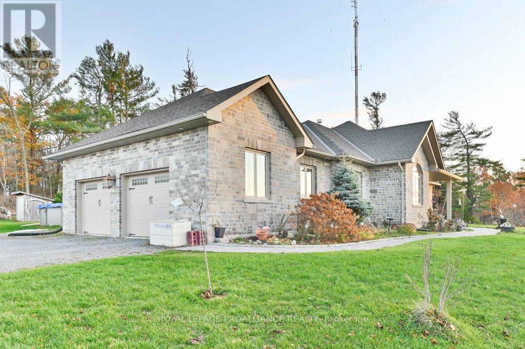 23 Oak Lake Road, Stirling-Rawdon, Ontario K0K 3E0 - Photo 10 - X12555362