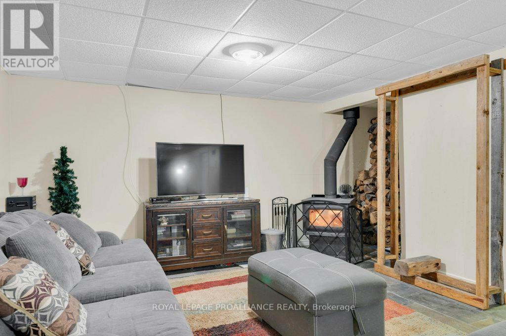 23 Oak Lake Road, Stirling-Rawdon, Ontario K0K 3E0 - Photo 35 - X12555362