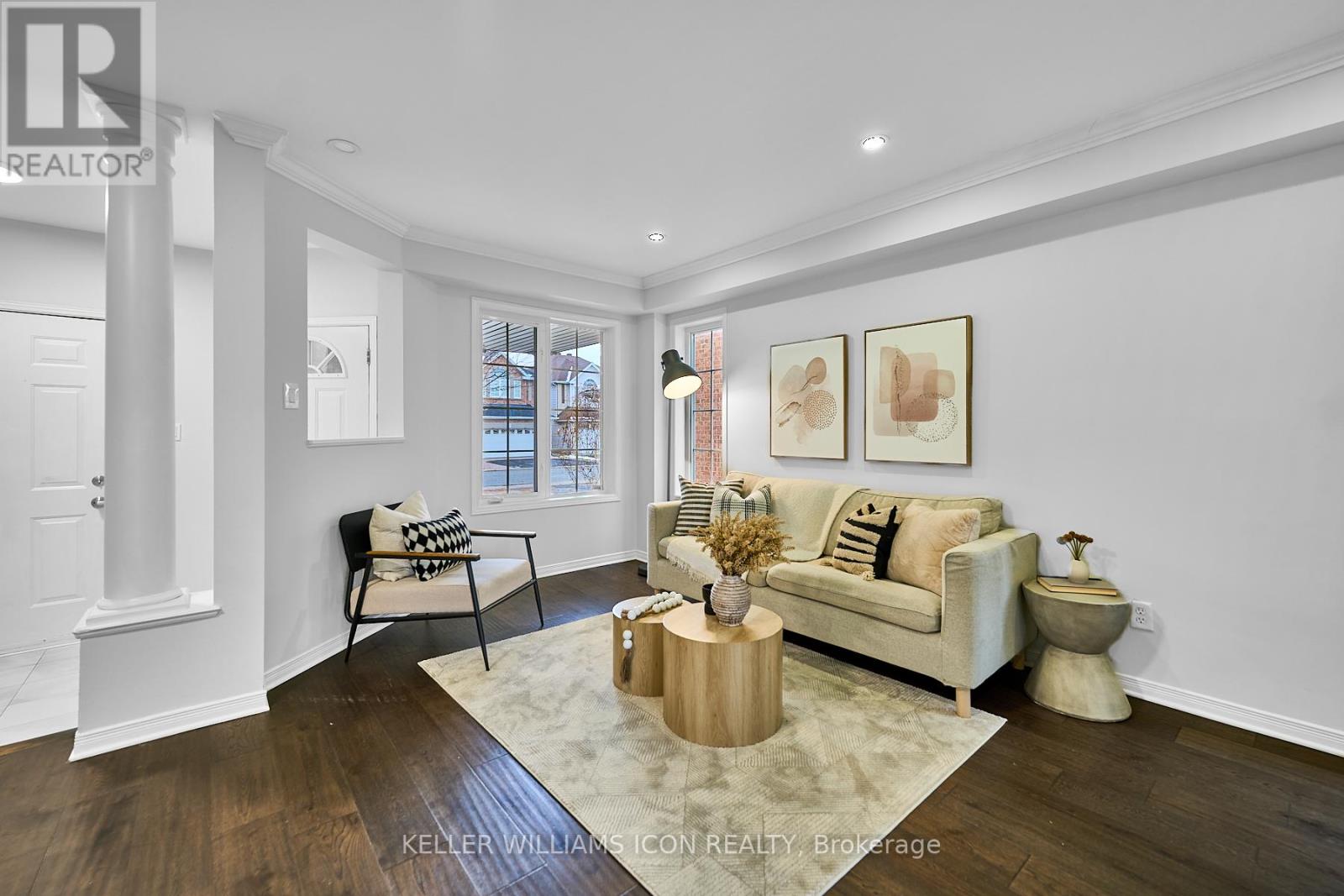 7 Gleeson Way, Ottawa, Ontario K2J 5A2 - Photo 5 - X12549082