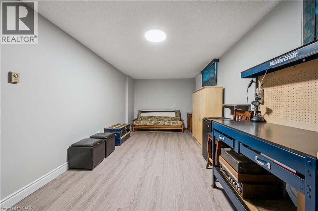 368 The Country Way, Kitchener, Ontario  N2E 3E4 - Photo 26 - 40786444