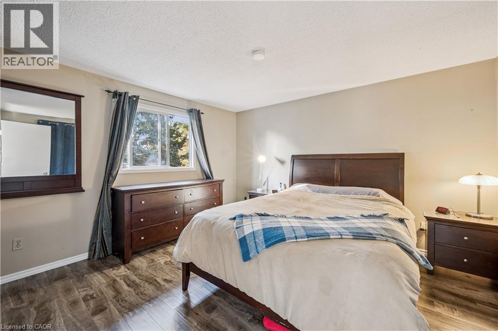 368 The Country Way, Kitchener, Ontario  N2E 3E4 - Photo 16 - 40786444