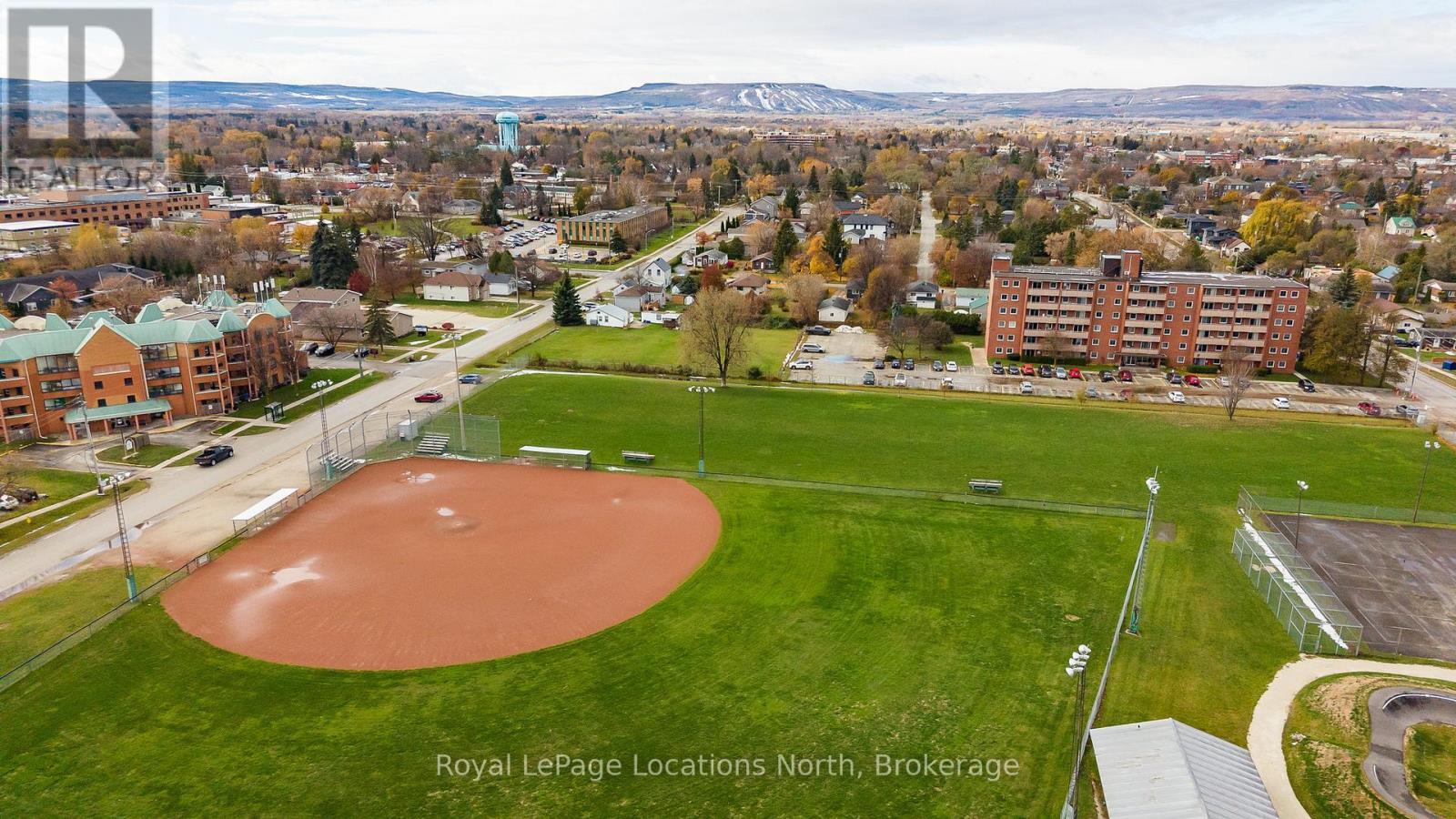 405 - 460 Ontario Street, Collingwood, Ontario L9Y 4E5 - Photo 28 - S12554916