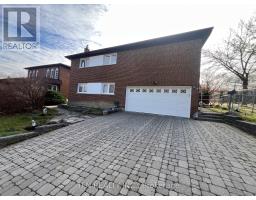 23 BEARDMORE CRESCENT, Toronto, Ontario