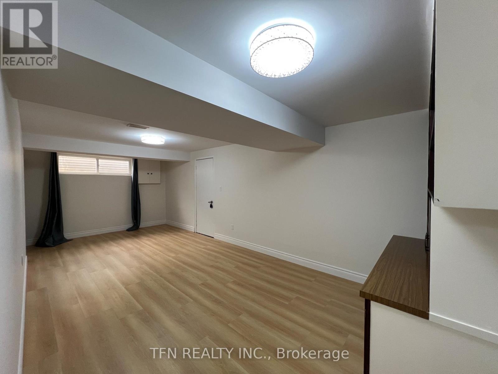 23 Beardmore Crescent, Toronto, Ontario  M2K 2P3 - Photo 8 - C12556608