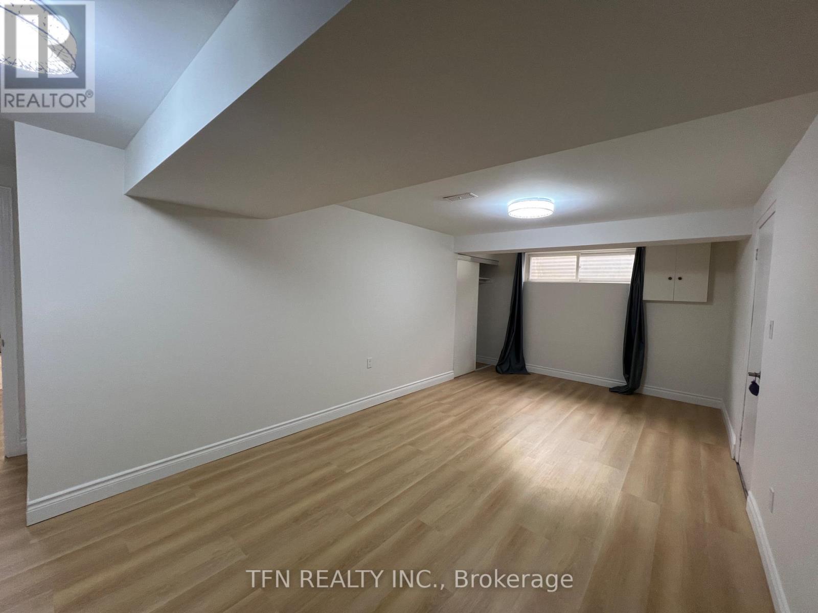 23 Beardmore Crescent, Toronto, Ontario  M2K 2P3 - Photo 9 - C12556608