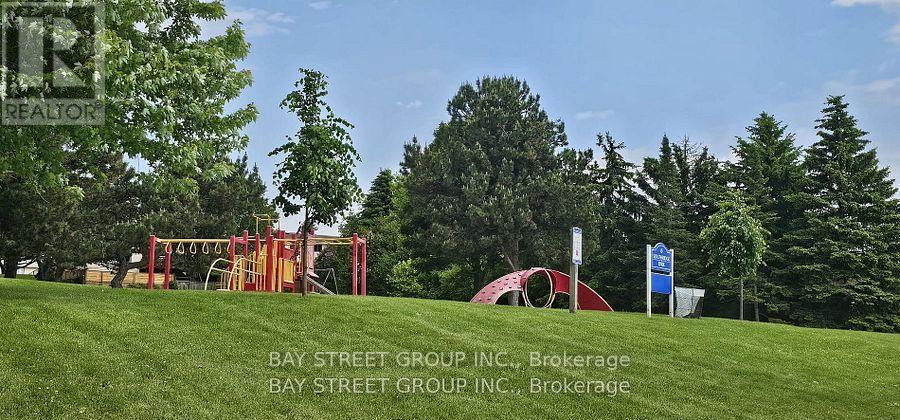 882 Southdown Drive, Oshawa, Ontario  L1H 7Z6 - Photo 19 - E12556992