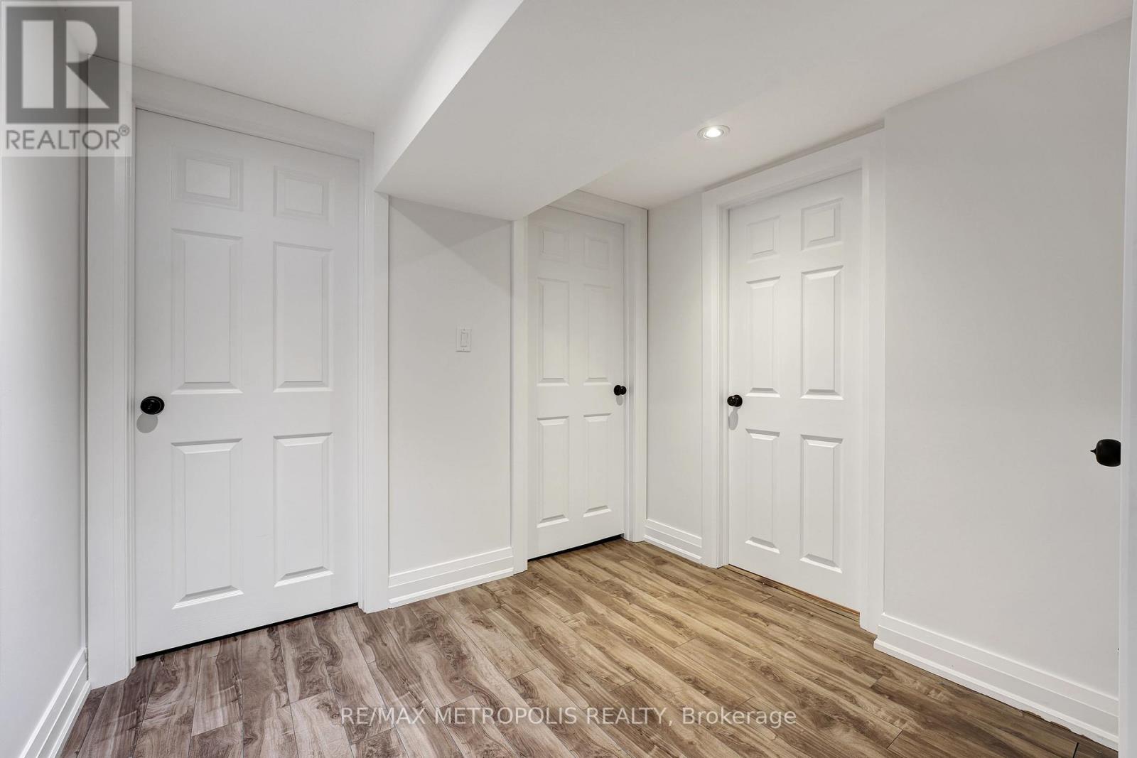 Basement - 268 Penn Avenue, Newmarket, Ontario  L3Y 2S6 - Photo 17 - N12556990