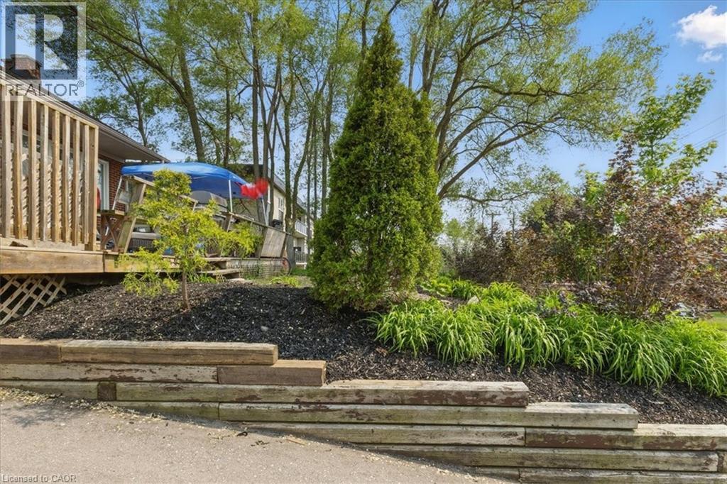 839 Stirling Avenue S, Kitchener, Ontario  N2L 2M6 - Photo 37 - 40738443