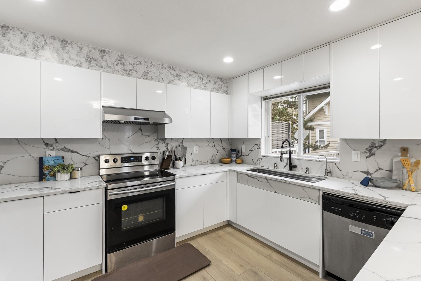 18 5355 201a Street, Langley, British Columbia  V3A 9L7 - Photo 9 - R3068049